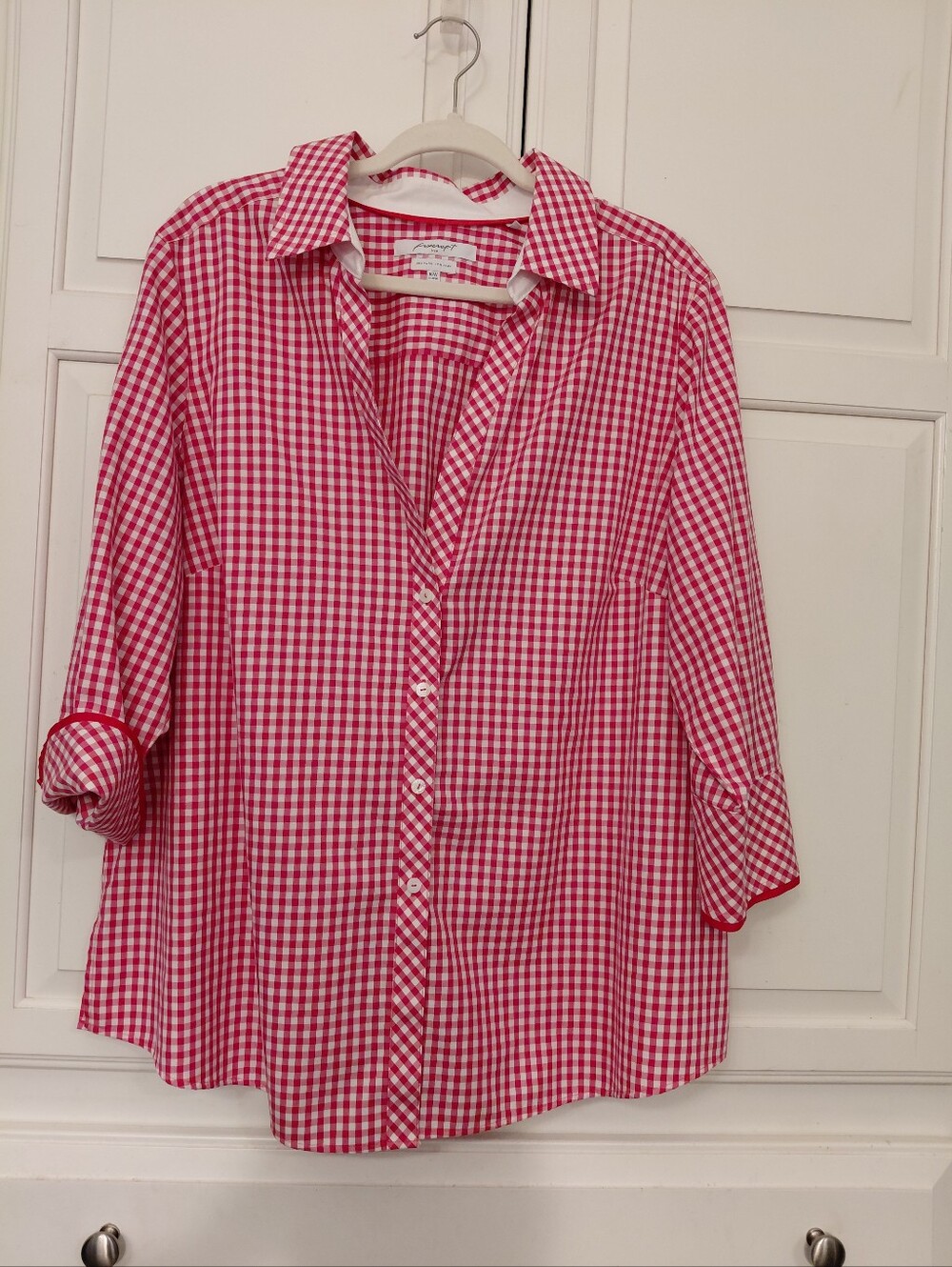 Women’s PINK Woven Gingham Button-Up Shirt
